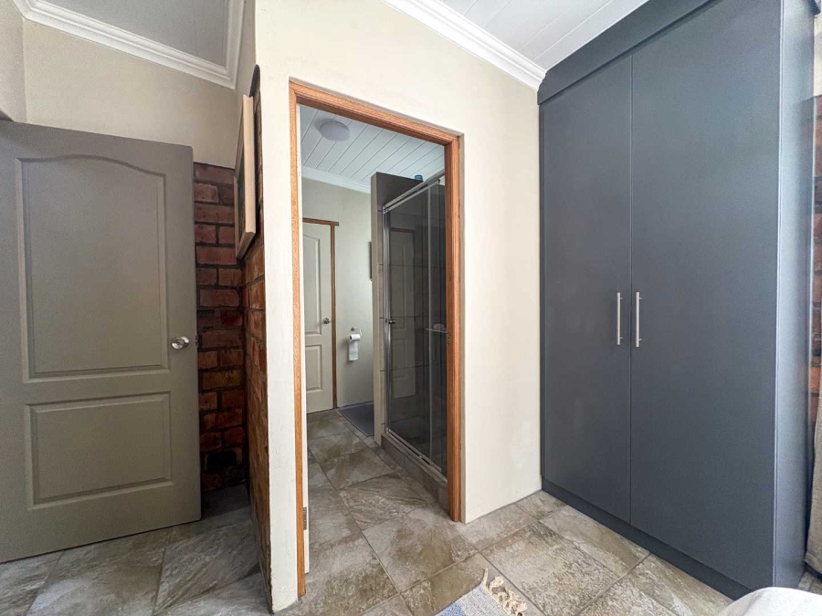 3 Bedroom Property for Sale in Stilbaai Wes Western Cape